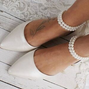 White Wedding Flats